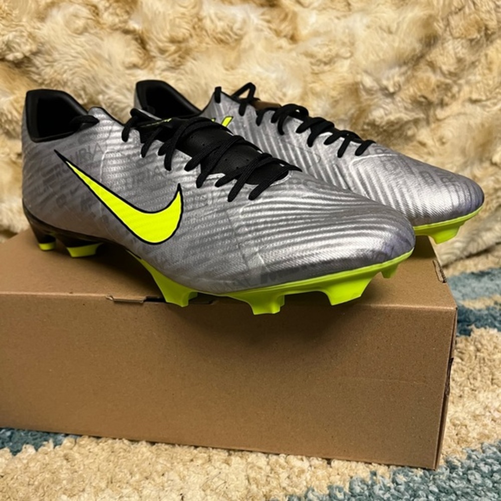 Nike Zoom Mercurial Vapor 15 XXV FG/MG FB8399-060 Soccer Cleats Mens Size 13